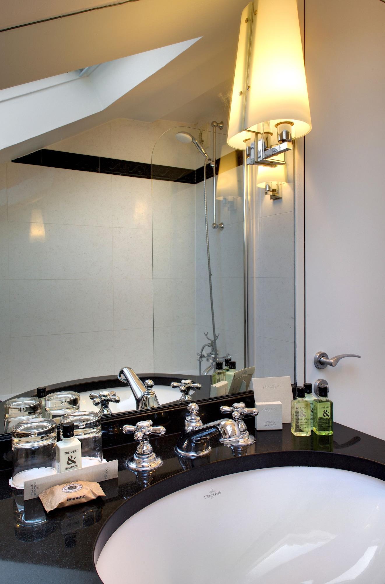 Le Senat Hotel Paris Bagian luar foto